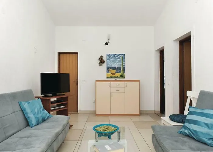 Apartment Ivan Rogoznica (Sibenik-Knin)